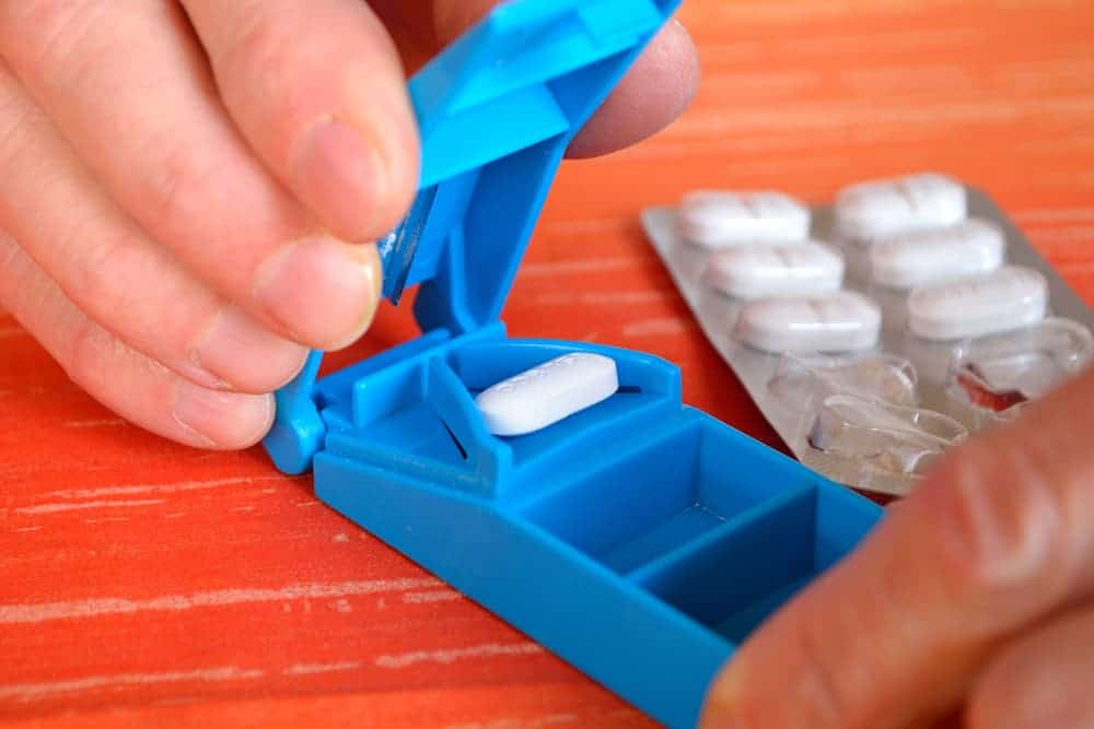 The 7 Best Pill Cutters [2024 Reviews] Mobility With Love